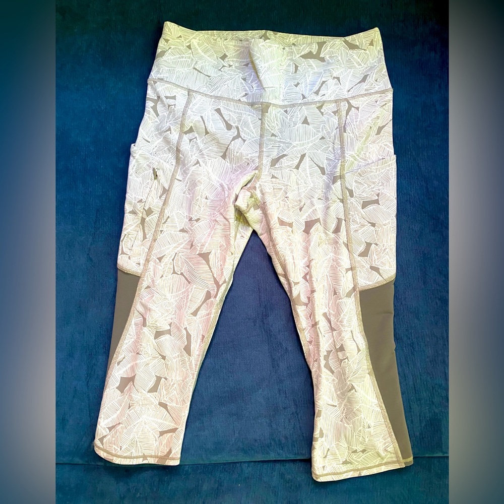Athleta Palm All 7/8 length leggings